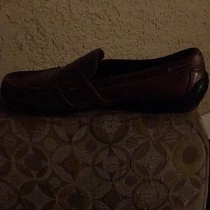 Chestnut color  Cole Han condition Is barely used. Size 11